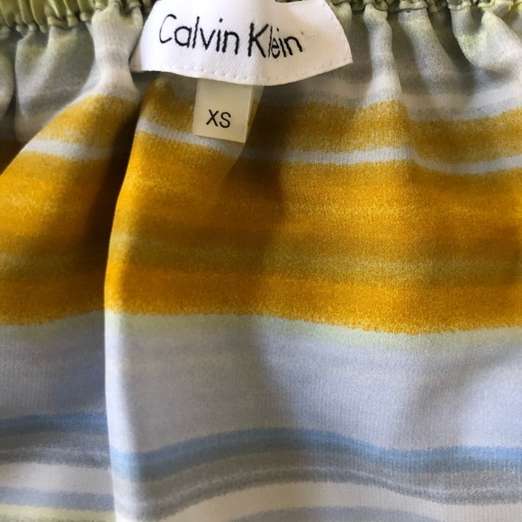 SOLD! Beautiful Soft Multicolor Calvin Klein Top - Picture 5 of 6